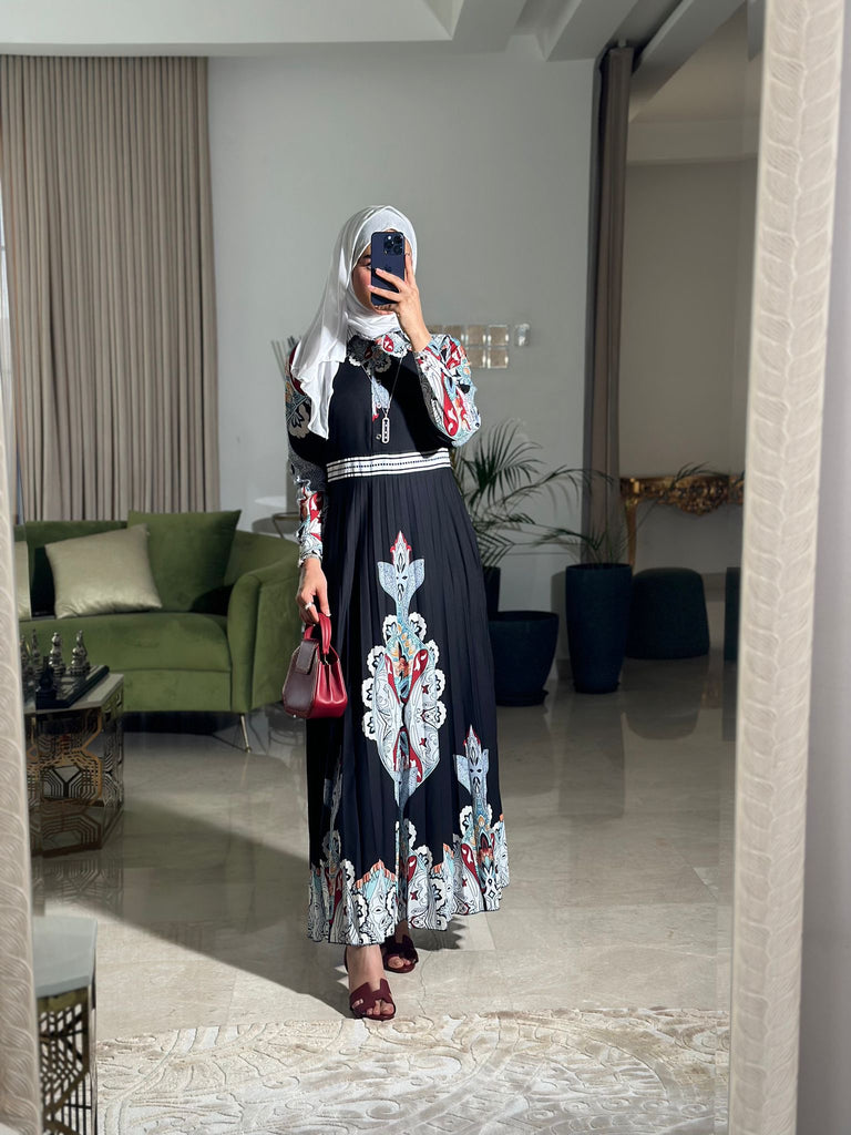 Almahra 161 Printed Dress ( Size Large/40)